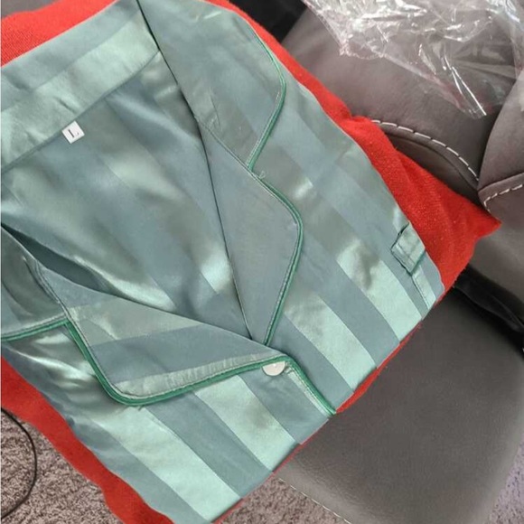 Satin Green Striped Women's Pajamas Pants Shirt Set - Picture 9 of 12
